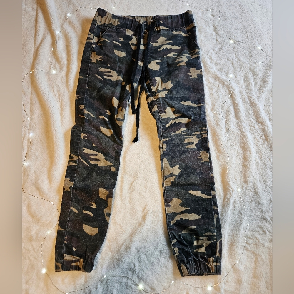 Camo Jogger Pants - Festival